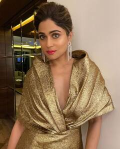 Shamita Shetty Pics: चमचमाती ड्रेस पहन Disco गर्ल बनीं शमिता शेट्टी, Killer लुक देख फैंस की बढ़ गई धड़कनें...