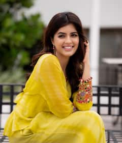 Amritha Aiyer : அழகென்றால் அவள் தானா அழகுக்கே அழகானா.. மஞ்சள் உடையில் மங்கை அமிர்தா..!