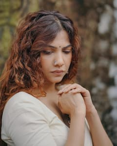 Madonna Sebastian : அழகி மடோனாவின் அசர வைக்கும் க்ளிக்ஸ்..!