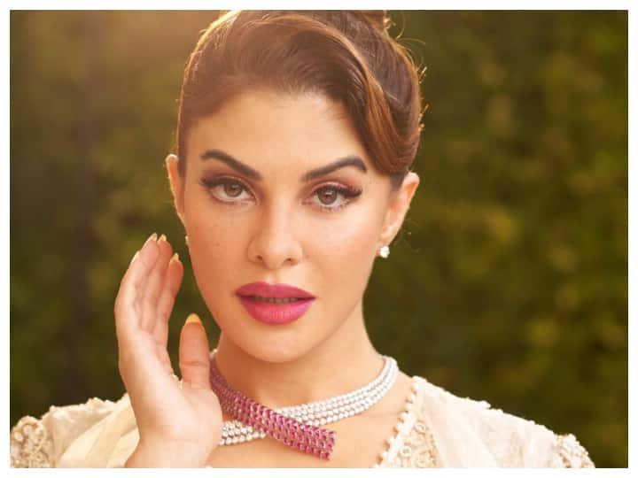 Rs 200 Crore Extortion Case: Jacqueline Fernandez Questioned For Eight Hours By Economic Offences Wing (EOW) Of Delhi Police Rs 200 Crore Extortion Case: Jacqueline Fernandez Questioned For Eight Hours By Delhi Police