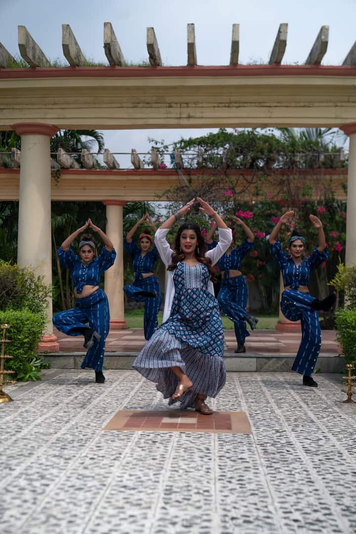 'আমি, নীলাঞ্জন ও সৈকত খুব যত্ন নিয়ে এই গানটি তৈরি করেছি যা নারীশক্তি জাগরণের ওপর ভিত্তি করে তৈরি।'
