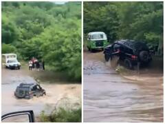 उफनती नदी के बहाव में बही कार, ड्राइवर के एक्सपीरियंस से बची जान