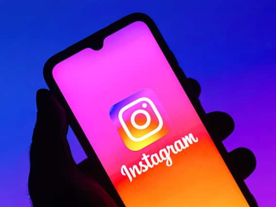 Instagram खाते हॅक झाल्यावर असं करा रिपोर्ट, जाणून घ्या रिकवर करण्याच्या टिप्स 