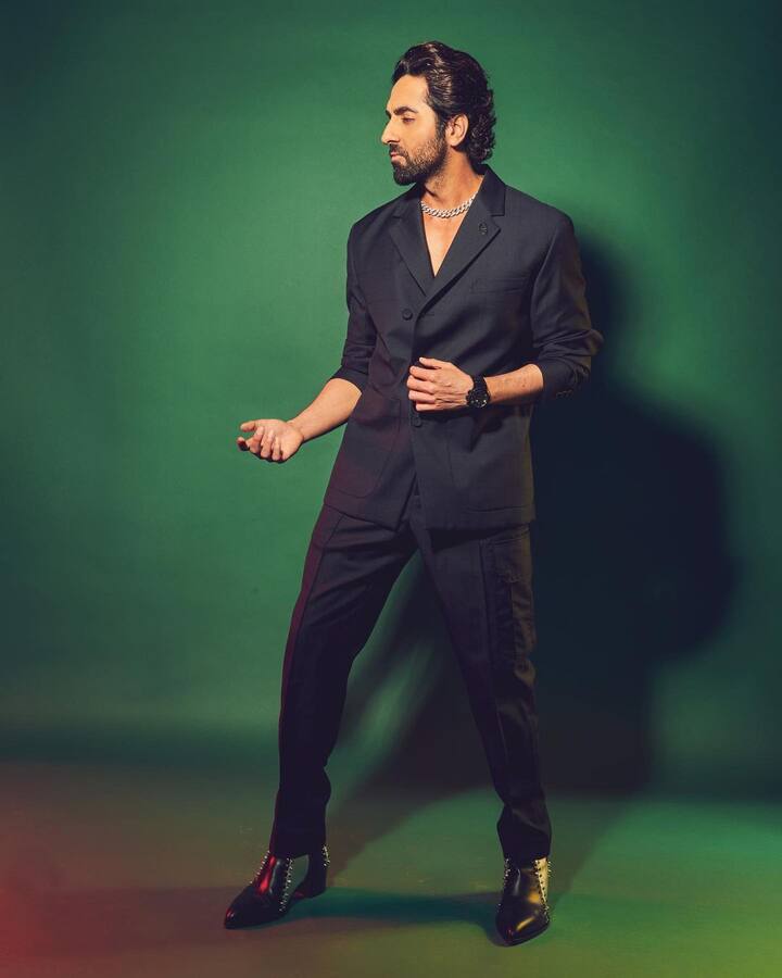 बॉलिवूडचा हरहुन्नरी अभिनेता आयुष्मान खुराना (Ayushmann Khurrana) आज (14 सप्टेंबर) आपला 34वा वाढदिवस साजरा करत आहे. (फोटो सौजन्य :ayushmannk//इंस्टाग्राम)