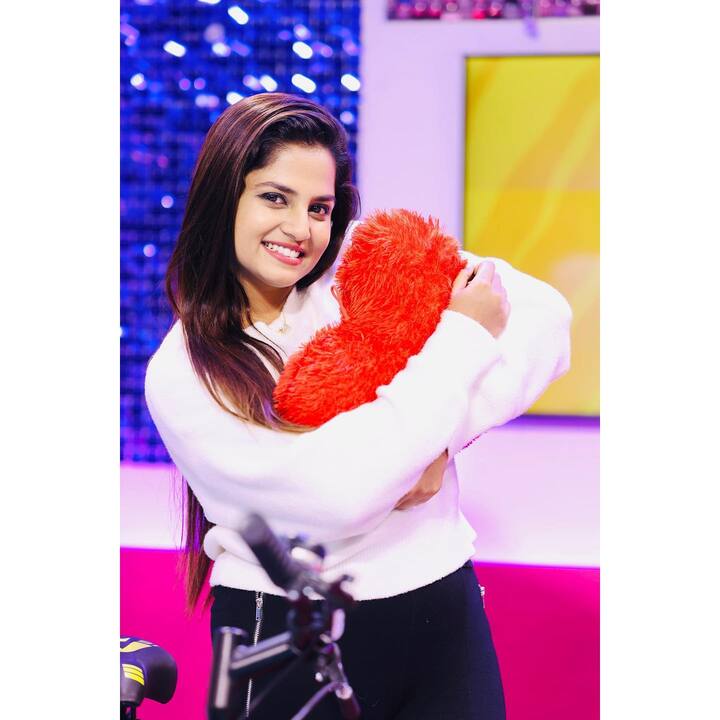 గుప్పెడంత మనసు వసుధార (రక్షా గౌడ) (Image Credit: Raksha Gowda/Instagram)