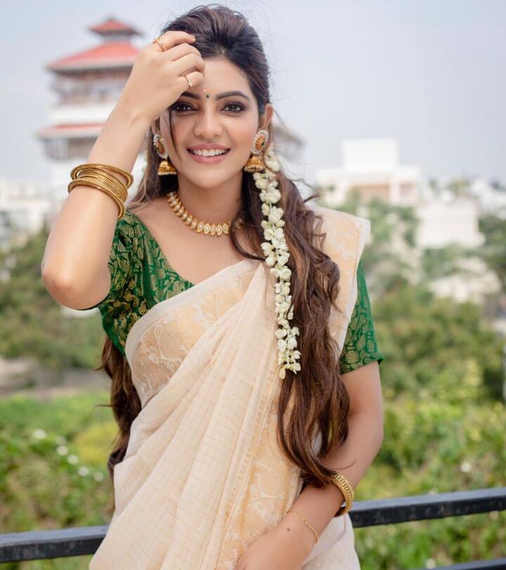 என் மனம் இன்று போனது எங்கே மன்மதனே உன் ரதி எங்கே...