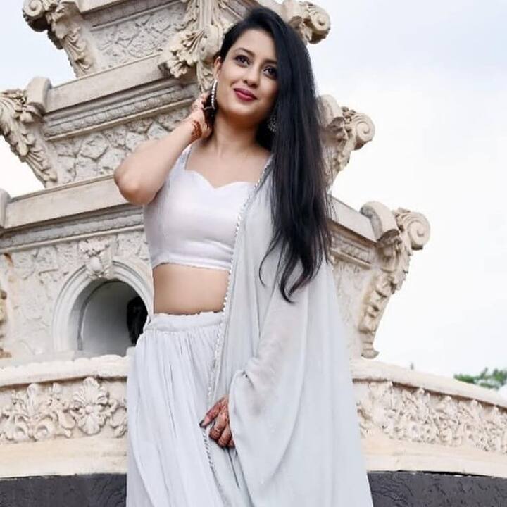 જ્યારે તે અગ્નિપથમાં દેખાઈ ત્યારે તે સમયે તે માત્ર 16 વર્ષની હતી. આ ફિલ્મને રિલીઝ થયાને 10 વર્ષ થઈ ગયા છે અને હવે તે ઘણી બદલાઈ ગઈ છે.
