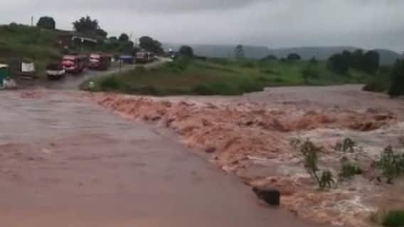 MP Rains: मध्य प्रदेश के कई इलाकों में भारी बारिश का अलर्ट जारी