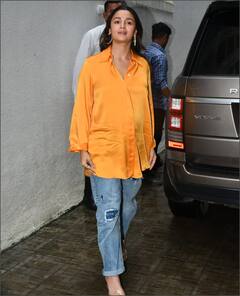 Brahmastra Success: ब्रह्मास्त्र की सफलता के बाद यहां स्पॉट हुईं आलिया भट्ट, चेहरे पर दिखा प्रेग्नेंसी ग्लो