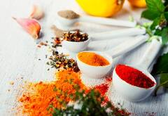 kitchen Spices : ਰਸੋਈ ਦੇ ਮਸਾਲਿਆਂ 'ਚ ਲੁਕਿਆ ਸਿਹਤ ਦਾ ਰਾਜ਼, ਇਨ੍ਹਾਂ 3 ਚੀਜ਼ਾਂ ਦਾ ਮਿਸ਼ਰਣ ਕਈ ਬਿਮਾਰੀਆਂ ਨੂੰ ਕਰ ਸਕਦੈ ਘੱਟ