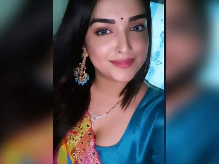 bhojpuri actress Amrapali Dubey latest video will shocked you Amrapali Dubey: भोजपुरी क्वीन आम्रपाली दुबे का बदला खूबसूरत चेहरा, वीडियो देख लग सकता है तगड़ा झटका !