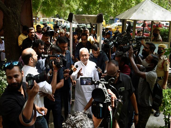 Nitish Kumar promises Special status all backward states non-BJP alliance Centre Bihar CM Jharkhand Delhi Nitish Kumar Promises Special Status For All Backward States If Non-BJP Alliance Comes To Power At Centre