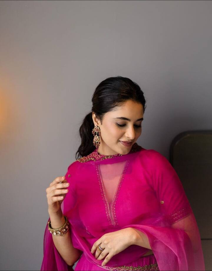 என் பே என் பே நீதானே