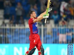 17 ఏళ్ల తర్వాత పాక్‌లో అడుగుపెట్టిన ఇంగ్లాండ్‌ జట్టు - మ్యాచు రోజు హెలికాప్టర్లతో భద్రత!