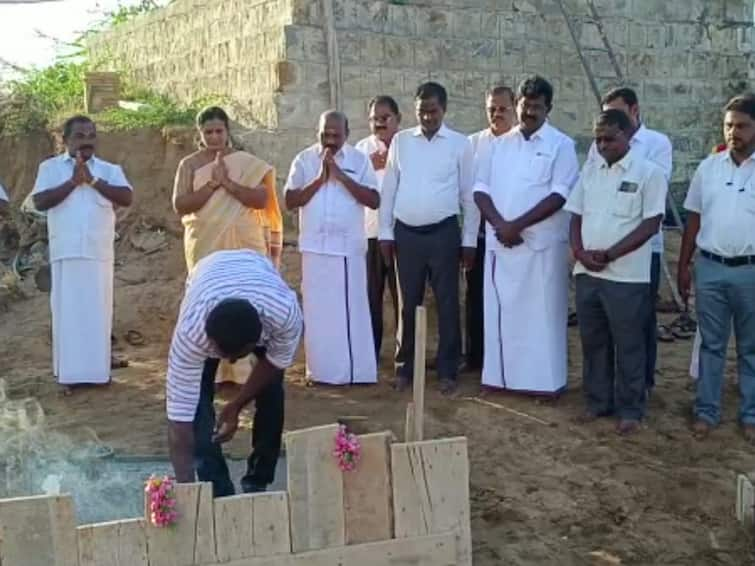 karur repair of flood damaged water pipes கரூர் மாவட்டத்தில் வெள்ளத்தில் சேதம் அடைந்த குடிநீர் குழாய்கள் சீரமைப்பு