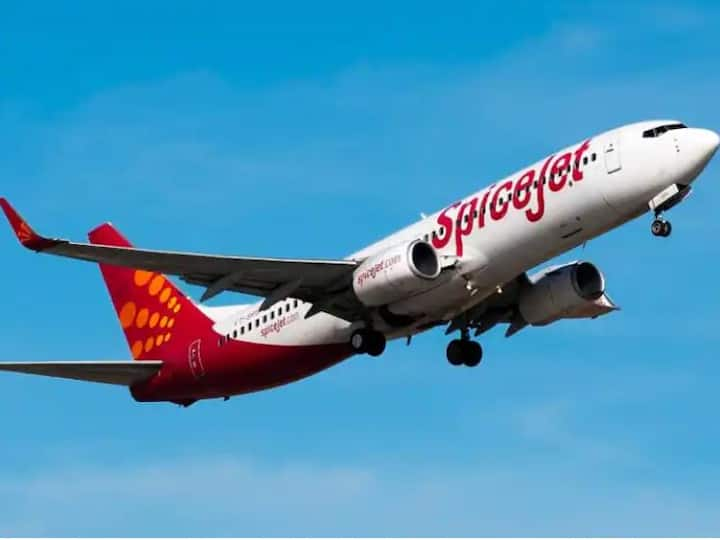 SpiceJet एयरलाइन का स्पाइसलॉक ऑप्शन वो जरिया है जिससे पैसेंजर्स को सीट की अवेलिबिटी से लेकर कम किराए तक का ऑप्शन मिल सकता है. यहां जानें इसके बारे में सारी जानकारी.