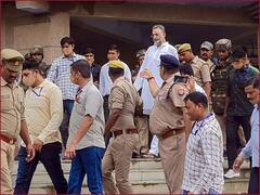 मुख्तार अंसारी की मऊ कोर्ट में हुई पेशी, गैंगस्टर एक्ट में आरोप तय, कहा- बोलने पर पाबंदी है