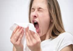 आखिर छींक आने पर क्यों बोलते हैं गॉड ब्लेस यू, जानिए इसका कारण