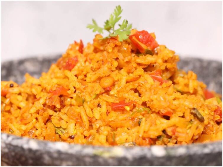 Tomato Pulao: టేస్టీ టమాటో పులావ్, పిల్లలకు బెస్ట్ ఫుడ్ Easy Tomoto Pulao Recipe in Telugu Tomato Pulao: టేస్టీ టమాటో పులావ్, పిల్లలకు బెస్ట్ ఫుడ్