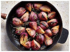 Roasted onion Benefits: भुने हुए प्याज के सेवन से एक नहीं बल्कि मिलते हैं सेहत को कई फायदें, आइए जानें