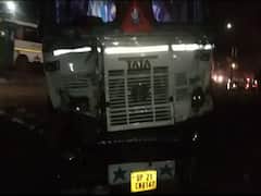 सीतापुर-लखनऊ हाइवे पर भीषण सड़क हादसा, ट्रैक्टर-ट्रक में टक्कर, 4 की मौत, 35 घायल