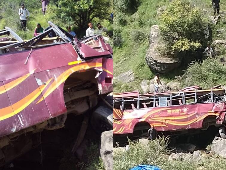 Jammu Kashmir Bus Accident Rajouri Four people died several passengers fell into a deep gorge Rajouri Accident: காஷ்மீர் பள்ளத்தில் பேருந்து கவிழ்ந்து 4 பேர் உயிரிழப்பு..!