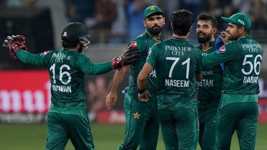 Bad Cricket News: Pakistani Cricketer Fakhar Zaman Ruled Out from T20 World Cup 2022 T20 WC: પાકિસ્તાનને મોટો ઝટકો, ઇજાના કારણે ટી20 વર્લ્ડકપમાંથી બહાર થયો આ વિસ્ફોટક બેટ્સમેન