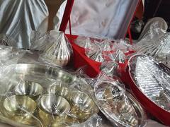 PHOTOS: लाल बागचा राजा के दरबार में भक्तों ने दिल खोलकर किया दान, सोना-चांदी और करोड़ों कैश किए डोनेट