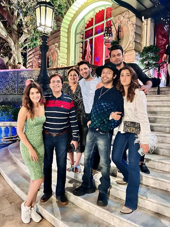 Kriti Sanon Shares Glimpses Of Her Fun-Filled Family Vacation In Paris