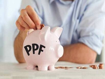 PPF Interest Rates: पीपीएफवर व्याज वाढण्याची शक्यता आहे. केंद्र सरकार लवकरच याबाबत निर्णय घेऊ शकते.