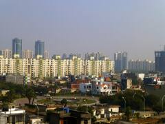 नोएडा में घर लेने की प्लानिंग करने वाले दें ध्यान, 8 से 20 प्रतिशत तक बढ़ सकते हैं सर्किल रेट