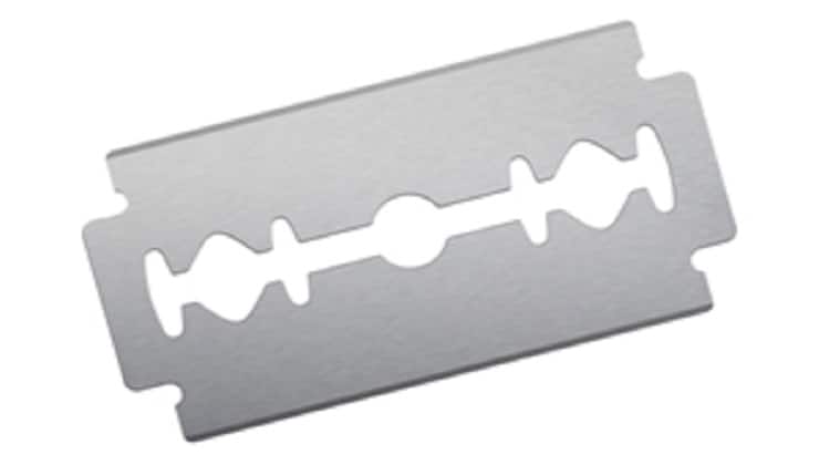 Shaving Blades: बाजार में मिलते हैं अलग-अलग कंपनियों के शेविंग ब्लेड तो उनका आकार और बनावट एक जैसे क्यों हैं, जानिए इसका कारण why all companies make saving blades the same reason fact Shaving Blades: बाजार में मिलते हैं अलग-अलग कंपनियों के शेविंग ब्लेड तो उनका आकार और बनावट एक जैसे क्यों हैं, जानिए इसका कारण