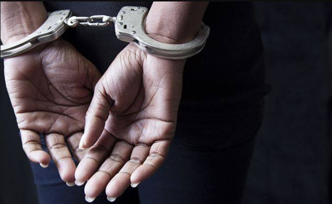 Drug addict Mother attempt to kill 11-year-old Girl in Jalandhar , thought dead left her under the bridge ਨਸ਼ੇੜੀ ਮਾਂ ਨੇ 11 ਸਾਲਾ ਬੱਚੀ ਦੇ ਸਿਰ 'ਤੇ ਡੰਡੇ ਨਾਲ ਕੀਤੇ ਕਈ ਵਾਰ , ਮਰਿਆ ਸਮਝ ਕੇ ਪੁੱਲ ਦੇ ਹੇਠਾਂ ਛੱਡ ਭੱਜੀ ,ਰਾਹਗੀਰ ਨੇ ਬਚਾਈ ਜਾਨ