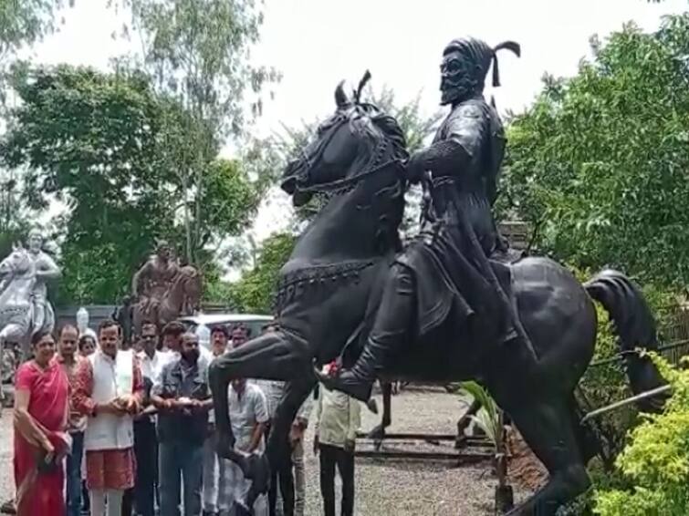 Shivaji Maharaj 11 foot statue will be unveiled in Dr Babasaheb Ambedkar Marathwada University Aurangabad maharashtra news आज शिवाजी महाराजांच्या अश्वारुढ पुतळ्याचं अनावरण, डॉ. आंबेडकर मराठवाडा विद्यापीठात मुख्यमंत्र्यांच्या हस्ते पार पडणार कार्यक्रम