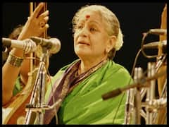 ఎం.ఎస్.సుబ్బులక్ష్మి జయంతి: దైవ చింతన లేనివారు కూడా ఈ స్వరానికి దాసోహం కావాల్సిందే