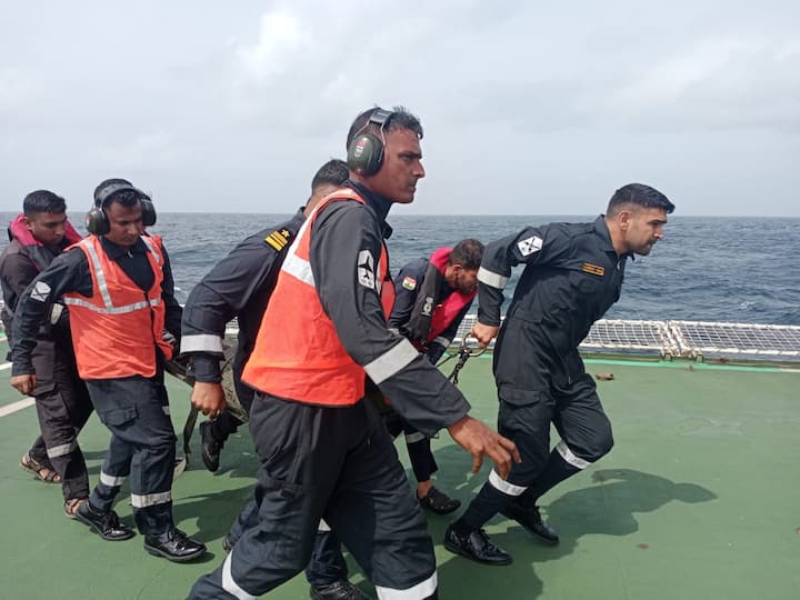 हे जहाज यूएईच्या खोर फक्कन येथून न्यू मंगलोरला जात होते.  जहाजातून मदतीचा कॉल आला.