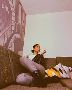 बेहद कूल और कॉन्फीडेंट नजर आई हमजा की हाला, क्या आपने पहचाना?