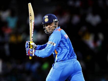 Virender Sehwag: 'કોચે કોલર પકડી લીધો, ધક્કો પણ માર્યો હતો', વિરેન્દ્ર સહેવાગે કર્યો ચોંકાવનારો ખુલાસો