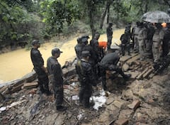 Lucknow Wall Collapse: लखनऊ में दर्दनाक हादसा, बारिश के बाद दीवार गिरने से 9 लोगों की मौत, तस्वीरें आईं सामने