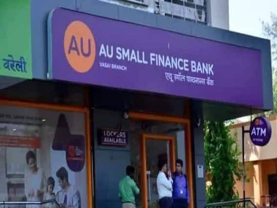 AU Small Finance Bank તેના ગ્રાહકોને રૂ. 1 લાખની સ્પેશિયલ ડિપોઝિટ સ્કીમ પર 60 થી 120 મહિનાની FD પર 6.9% વળતર આપે છે.