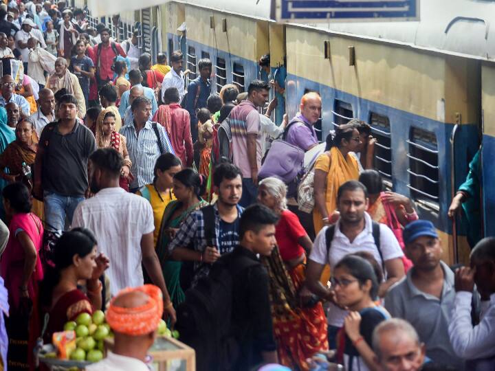 North Central Railway Will Run Special Trains Till April Here Are The Details Of All 16 Trains Indian Railway: नॉर्थ सेंट्रल रेलवे अप्रैल तक चलाएगा स्पेशल ट्रेनें, ये रहीं सभी 16 ट्रेनों की डिटेल्स