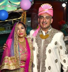 Mexican Couple Marriage: आगरा में एक-दूजे के हुए मैक्सिकन कपल, हिंदू रीति-रिवाज से रचाई शादी, देखें तस्वीरें