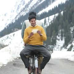 Sita Ramam: சீதா ராமம் ஹீரோ துல்கர் சல்மானின் க்யூட் க்ளிக்ஸ்!