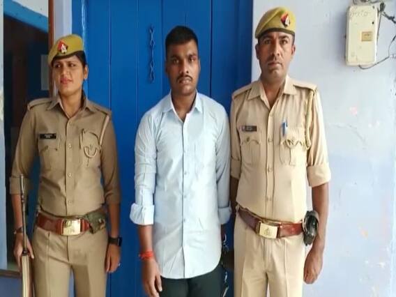 Bareilly: सेना का अफसर बनकर सब पर झड़ता था रौब, पुलिस ने पकड़ा, फर्जी आईडी-वर्दी बरामद Bareilly: सेना का अफसर बनकर सब पर झड़ता था रौब, पुलिस ने पकड़ा, फर्जी आईडी-वर्दी बरामद