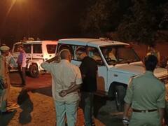 हमीरपुर: गरीबों को बांटे जाने वाले राशन की हो रही थी कालाबाजारी, पुलिस ने छापेमारी कर गोदामों को किया सील