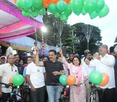 Pune news : मोदींच्या वाढदिवसानिमित्त पुण्यात 'पुणे ऑन पेडल्स्' सायकल रॅली