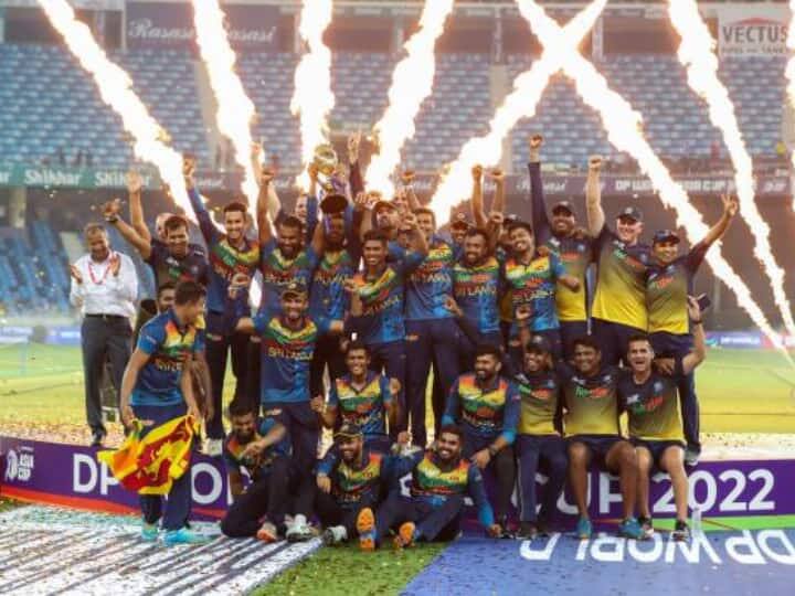 Sri Lanka team not qualify directly for 2022 T20 World Cup, will have to play qualifier round first know why T20 World Cup के लिए सीधे क्वालीफाई नहीं हुई है श्रीलंकाई टीम, पहले खेलना होगा क्वीलाफायर राउंड; जानिए क्यों