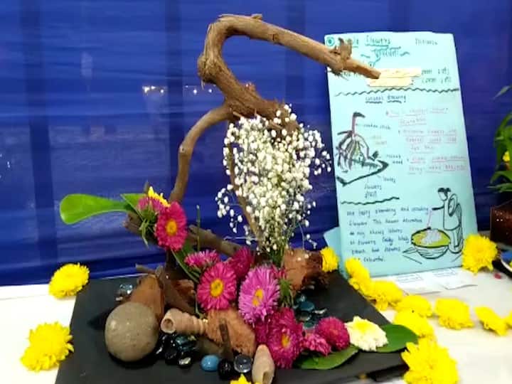 सांगलीत स्वातंत्र्याचा अमृतमहोत्सव निमित्त गुलाबपुष्प प्रदर्शनाचे आयोजन करण्यात आले आहे.