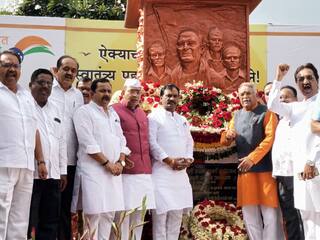 Hyderabad Liberation Day : हैदराबाद मुक्ती संग्राम! मुख्यमंत्र्यांचा निषेध म्हणून शिवसेनेकडून पुन्हा एकदा अभिवादन