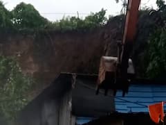 वसईत पुन्हा दरड कोसळली, सुदैवान कोणतेही नुकसान नाही